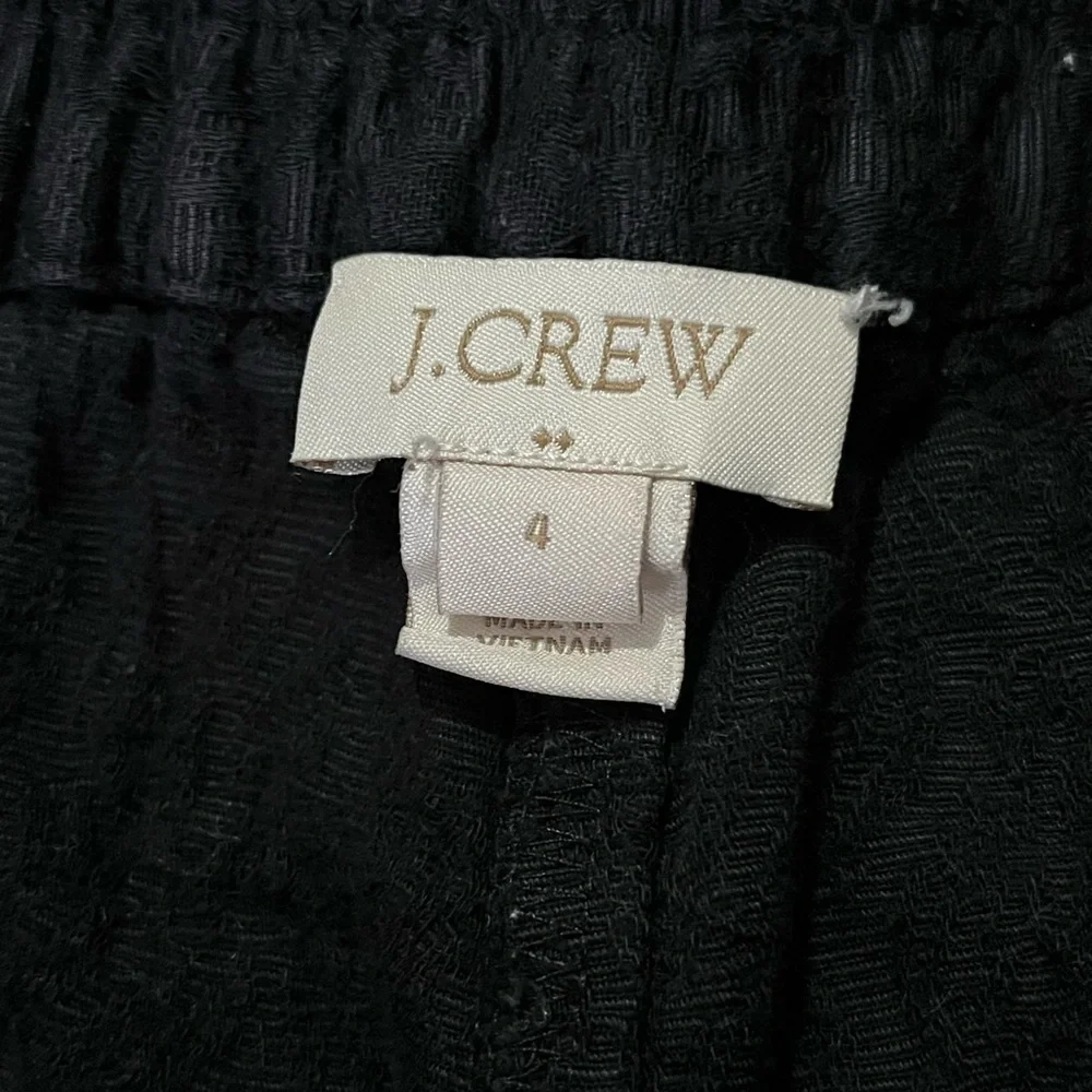 J Crew shorts size 4 - Picture 2 of 3